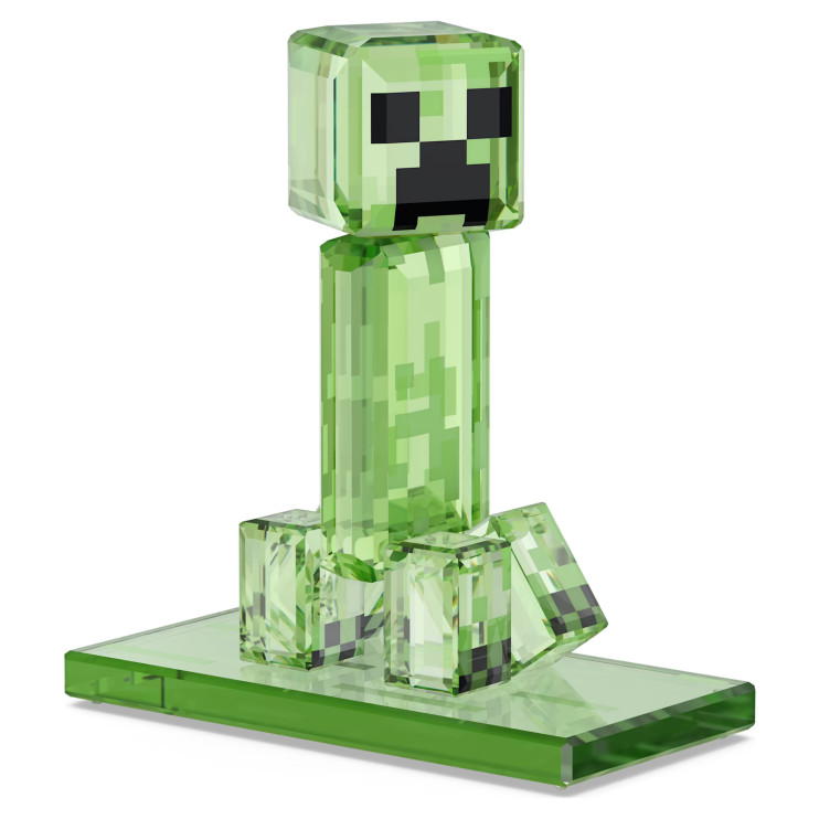 Figurka Swarovski x Minecraft/fot. mat. prasowe Swarovski