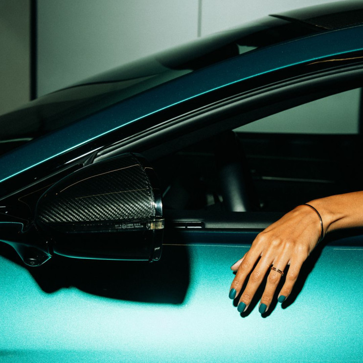 Aston Martin x Glaze - esmaltes de edição limitada / materiais de imprensa