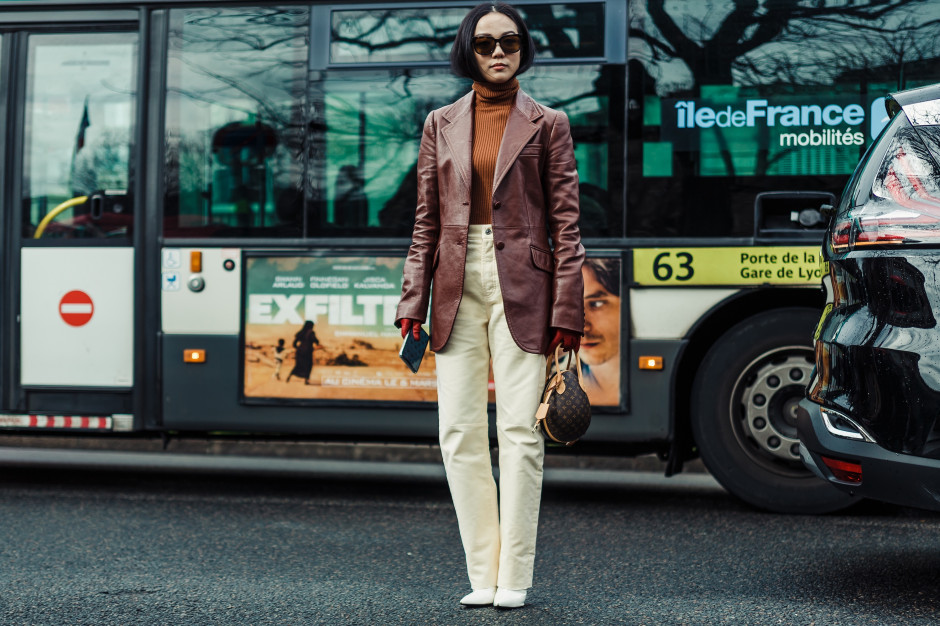 Chaqueta Cinnamon con estilo de chaqueta de cuero / Shutterstock