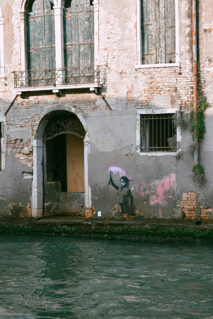 Mural da Criança Migrante / foto: Unsplash, Elisaveta Bunduche