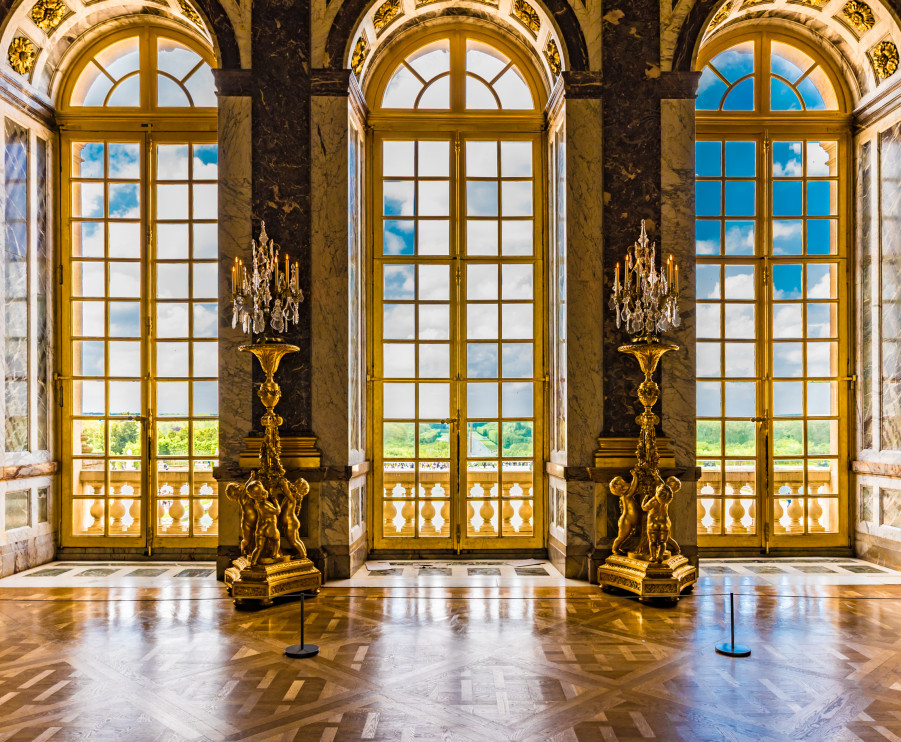 Versailles / Takashi Images / Shutterstock