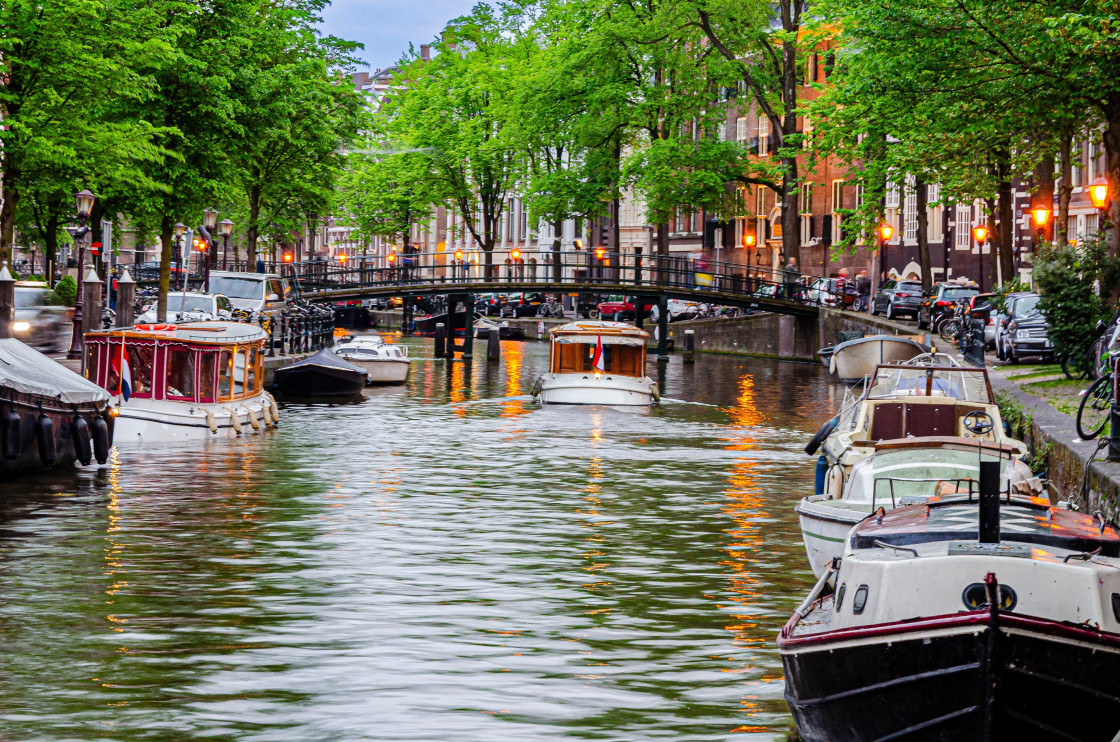 Amsterdam/photo: Shutterstock