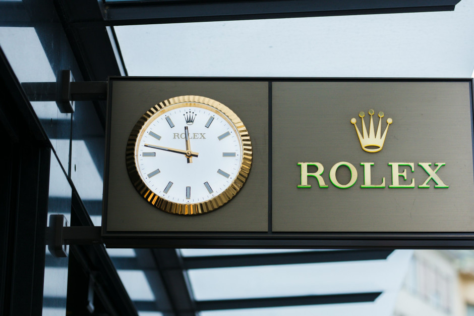 Rolex-Zeichen – eine Marke, die für ihre Schweizer Uhren bekannt ist / Unsolash, Nikolai Lehmann