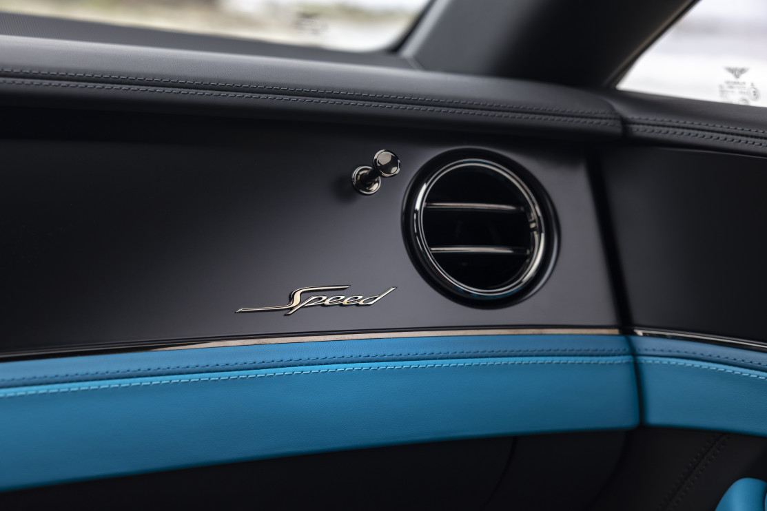 Bentley Ombre by Mulliner/photo mat. Bentley press releases
