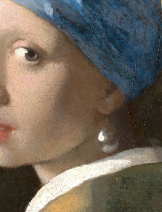 Girl with a Pearl Earring - 1665 - Jan Vermeer - one of the most famous paintings in the history of art / Heritage Art/Heritage Images / Getty Images