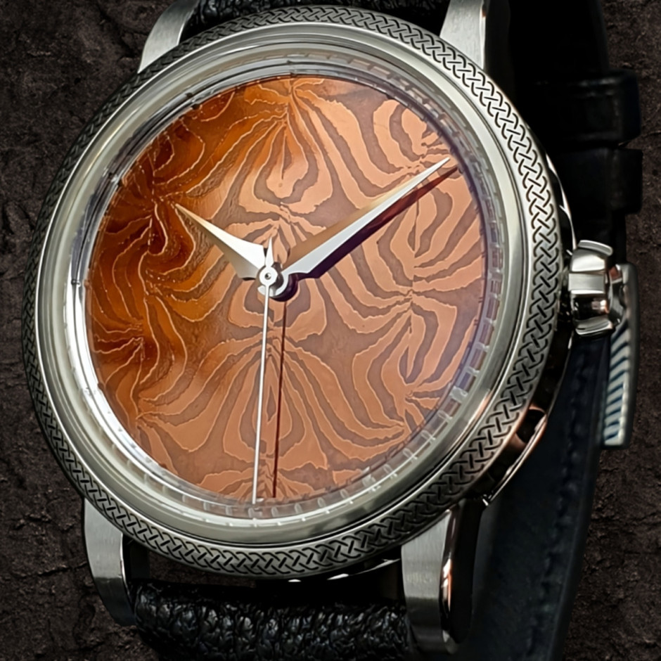 Un reloj inspirado en una auténtica espada vikinga, la GoS Fullerö Sword. Licencia: Material de prensa / GoS
