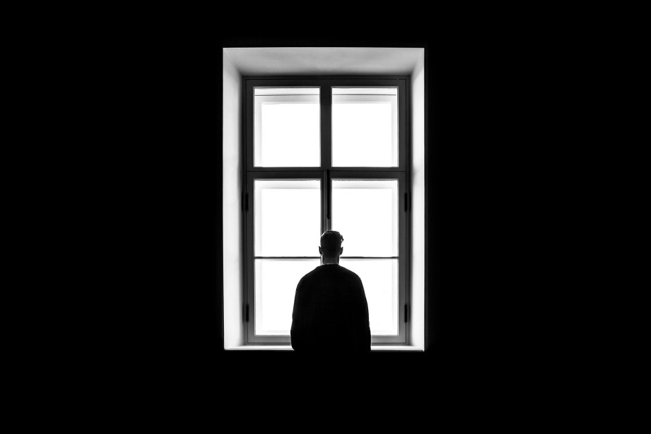Um psiquiatra descobriu um novo tipo de personalidade. Era o mesmo de Frida Kahlo e Albert Einstein. Licença: Sasha Freemind / Unsplash
