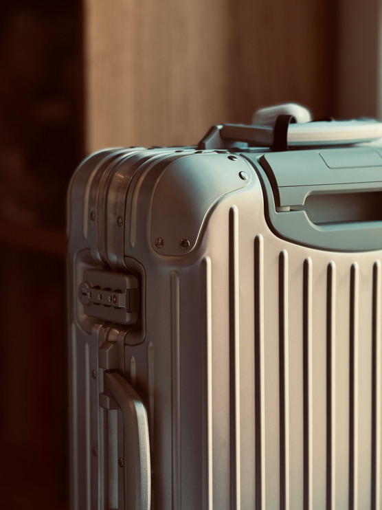 Nouvelle tendance shopping - bagages perdus / photo : Unsplash, ma photo aléatoire