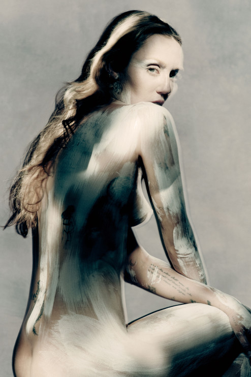 Miley Cyrus na campanha/foto da Maison Margiela. Paolo Roversi, Maison Margiela