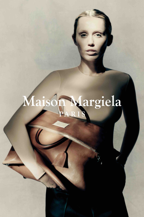 Miley Cyrus na campanha Maison Margiela / foto: Paolo Roversi, Maison Margiela