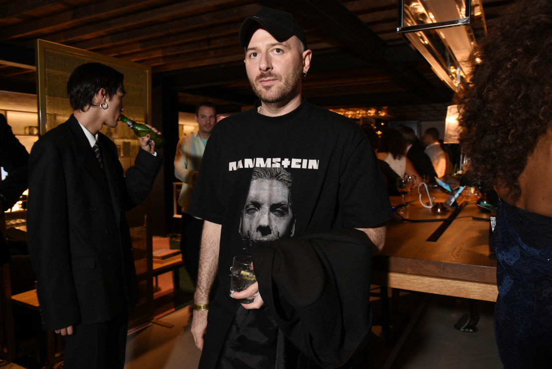 Demna Gvasalia - a nova diretora criativa da grife Gucci Licença: Jillian Sollazzo/WWD/Penske Media / Getty Images