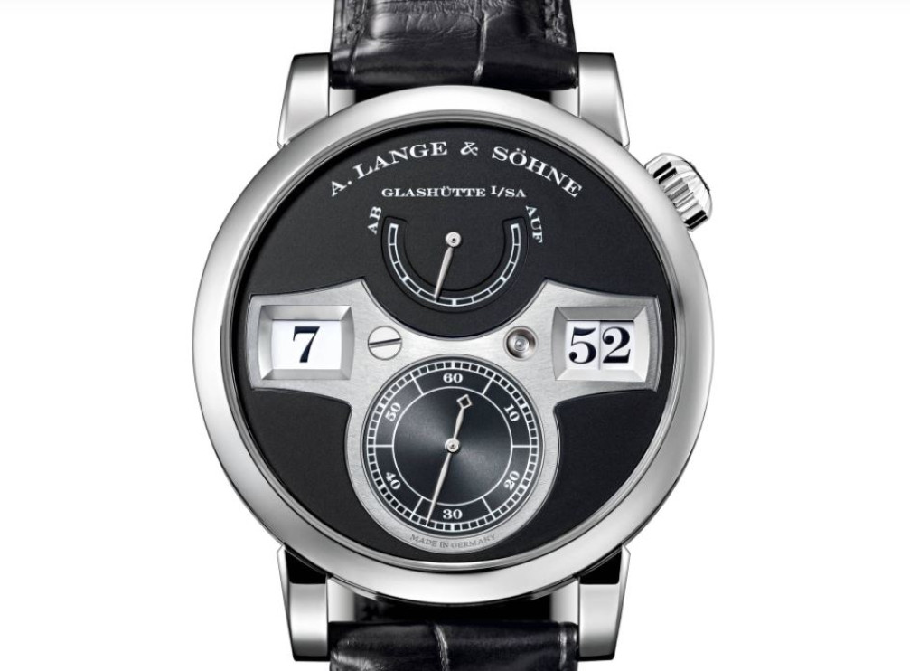 A. Lange & Söhne Zeitwerk ref. 140.029 versão em ouro branco, além disso a empresa também apresentou ref. 140.021 (ouro amarelo), ref. 140.032 (ouro rosa) e 140.025 (platina) / materiais de imprensa