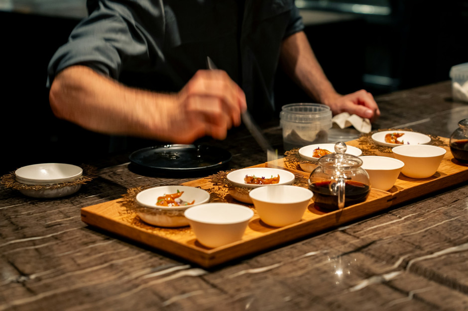 Uma experiência culinária em um dos melhores restaurantes do mundo: o Alchemist, em Copenhague. Foto: Paul Hoang / Unsplash