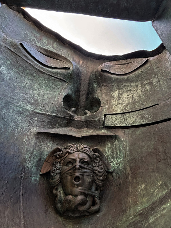 Igor Mitoraj - Tindaro - 1997 - item da Polswiss Art Auction House / Well.pl, Ola Nagel