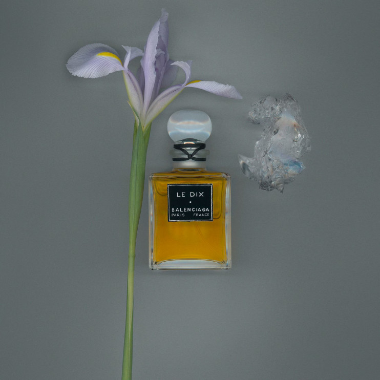 10 nouveaux parfums de la collection Balenciaga / photo : documents de presse Balenciaga
