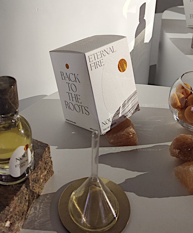 Mostra Il profumo della donna presso Hala Koszyki / Magda Rączka / Well.pl