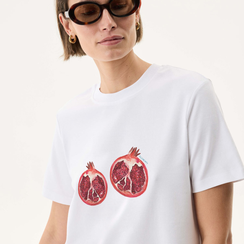 T-shirt van ELEMENTY, model met afbeeldingen van Jaśmina Malina Licentie: ELEMENTY / Facebook