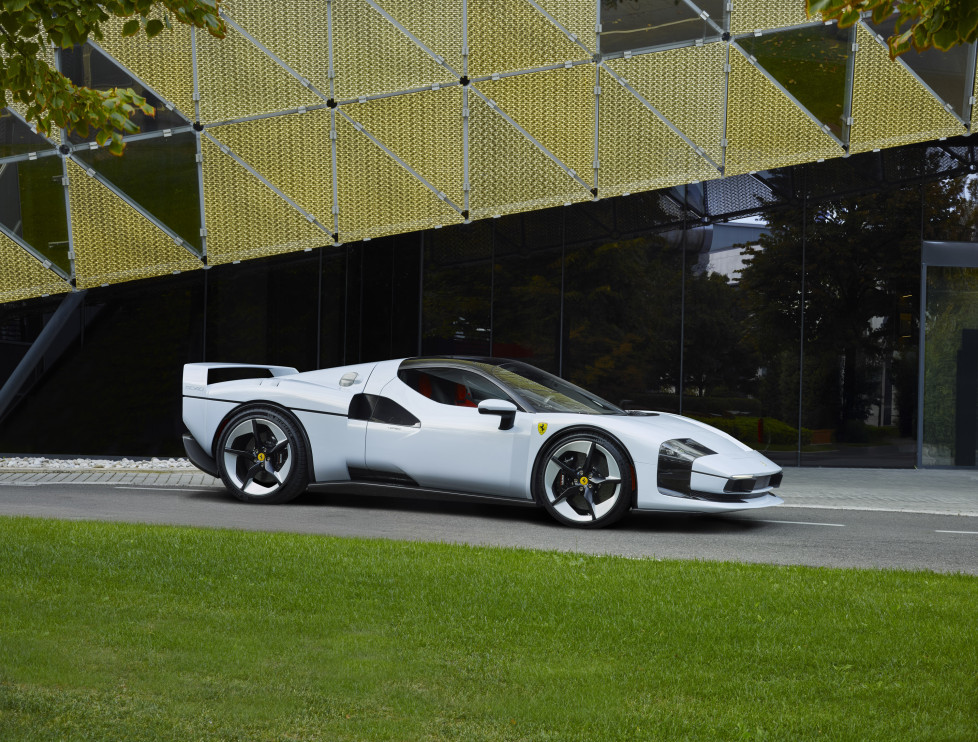 Ferrari SC40 — уникальная модель Специальные проекты / пресс-материалы