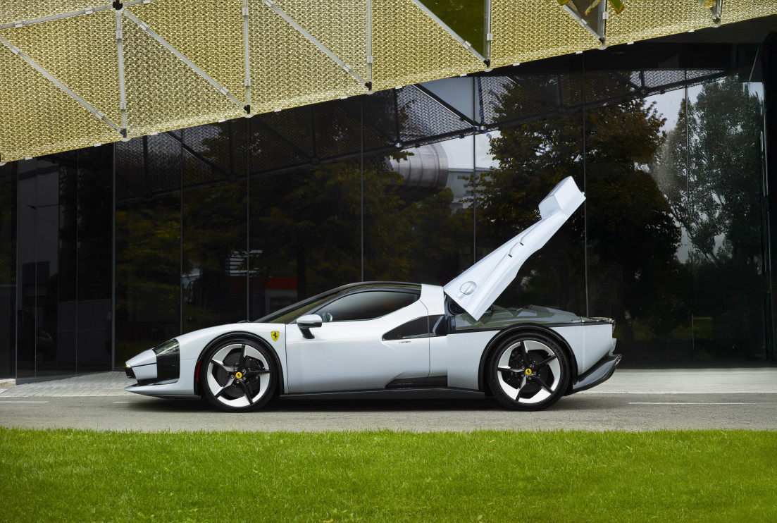 Ferrari SC40 — уникальная модель Специальные проекты / пресс-материалы