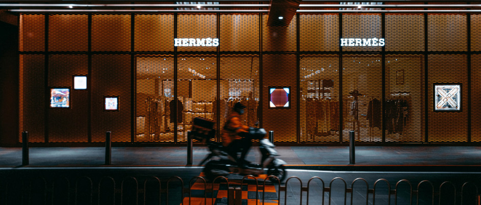 Tom Emmerson Creates New Hermes Ad. Photo: Henry Chen / Unsplash