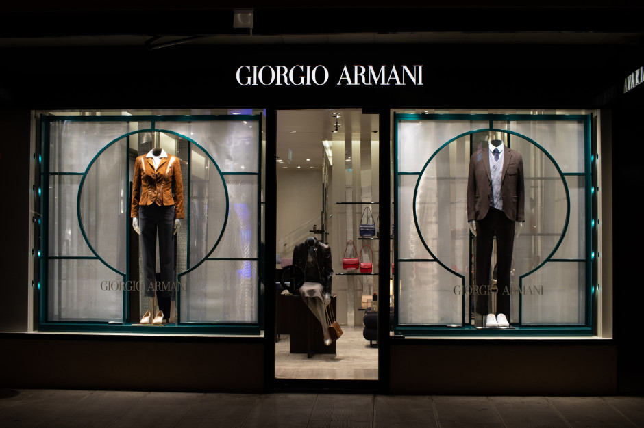 Boutique of the luxury fashion house Giorgio Armani License: Grzegorz Czapski / Shutterstock