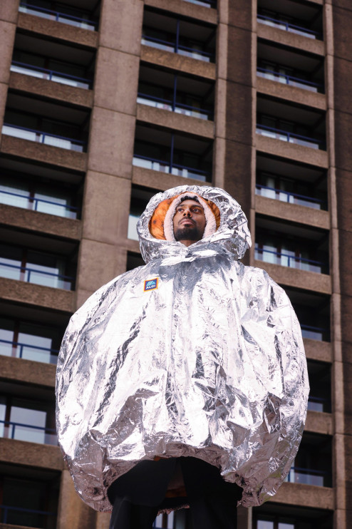 Una chaqueta de invierno que parece una patata asada / Materiales de prensa de Aldi