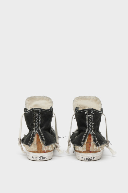 Zapatillas Maison Margiela Loved to Death. Foto: Material de prensa / Maison Margiela