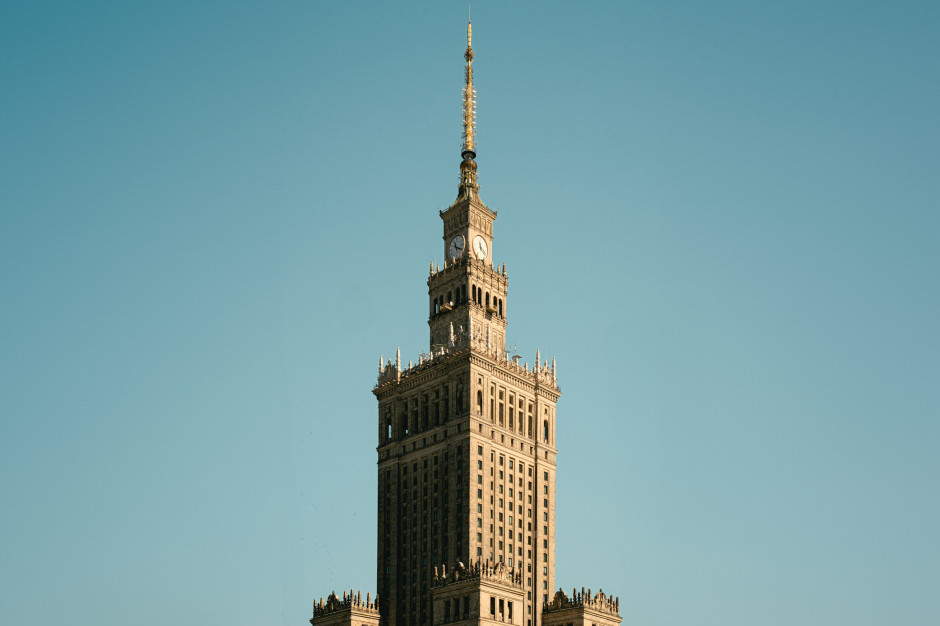 Palace of Culture and Science, Warsaw License: Pavel Keyzik / Unsplash
