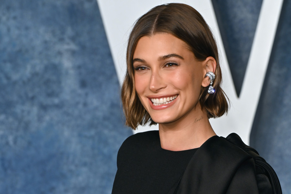 Hailey Bieber, Bambi Brunette renginde. Lisans: Featureflash Fotoğraf Ajansı / Shutterstock
