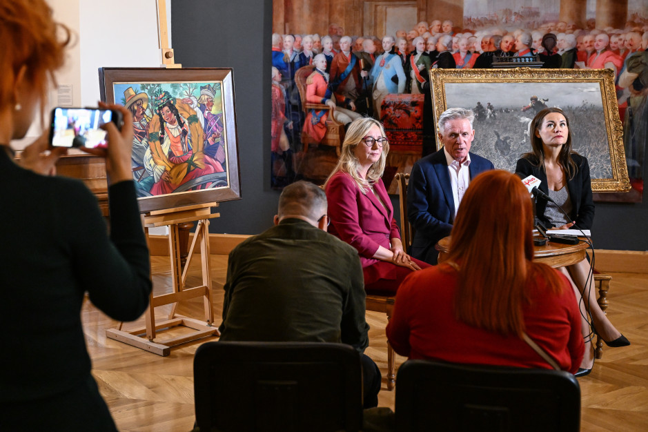 Pressekonferenz zur Ankündigung der Ausstellung „Münchner. Gierymscy, Stryjeńska, Wierusz-Kowalski, Chełmoński und andere.“ Foto: Wojtek Jargiło / PAP