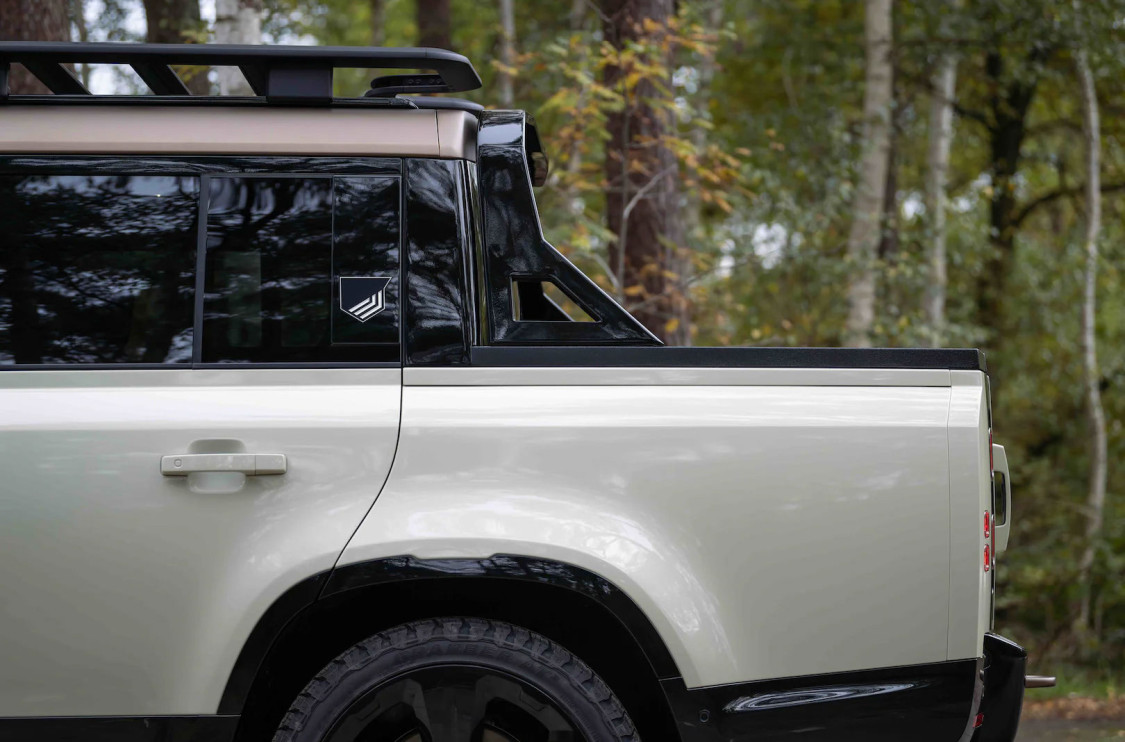 Valiance Pick Up – Defender 130 / Material de prensa de Heritage Customs
